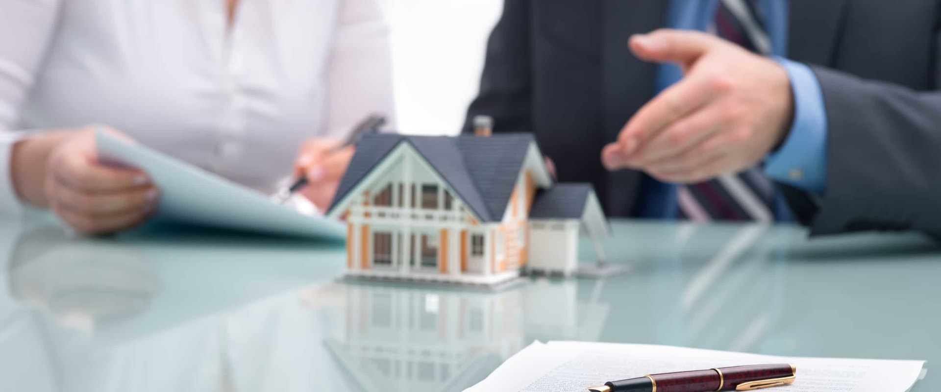 What real estate means?