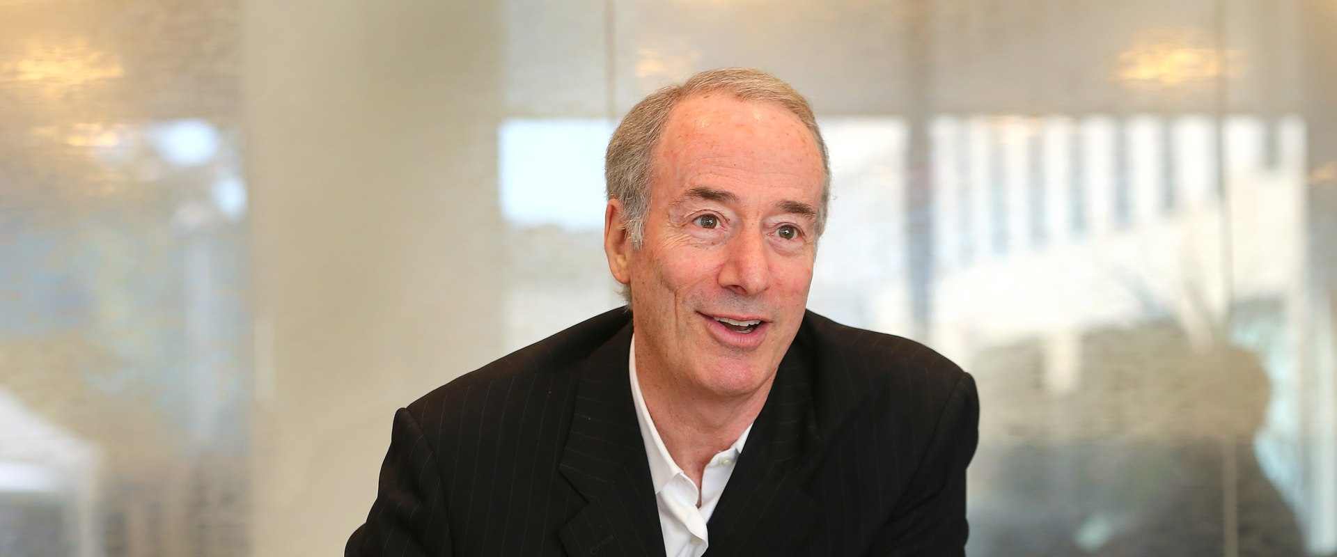 Who serves as the chief executive of the department of real estate in california?